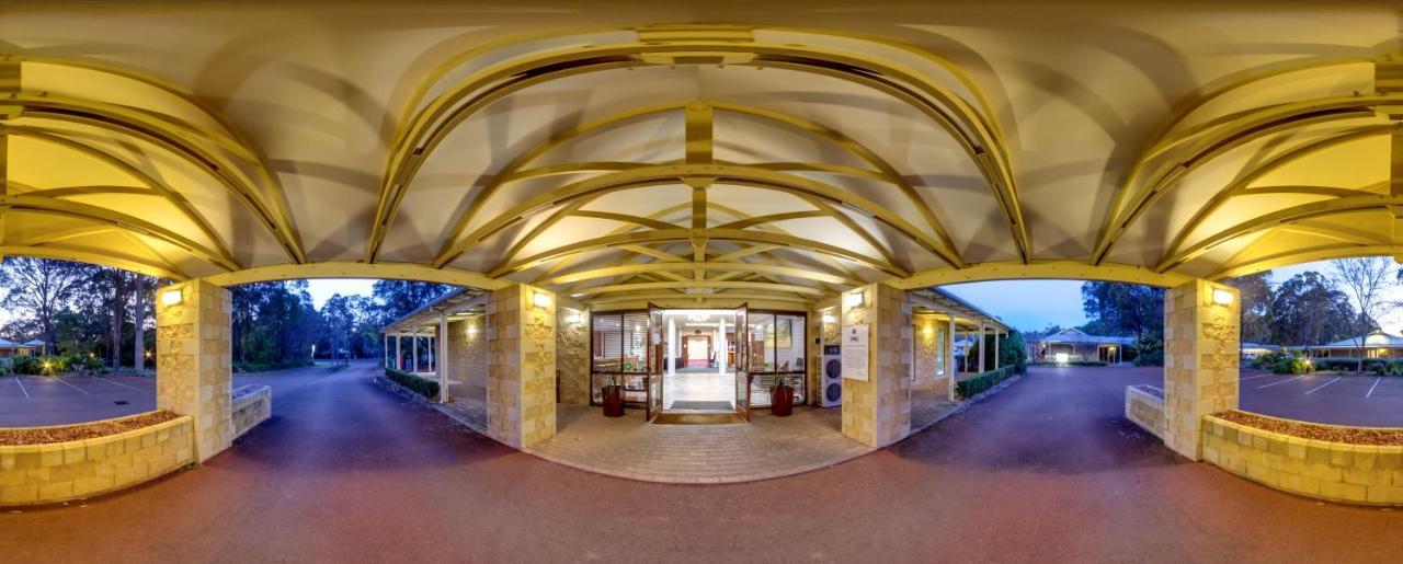 Grande Escape Resort Маргарет-Ривер Экстерьер фото